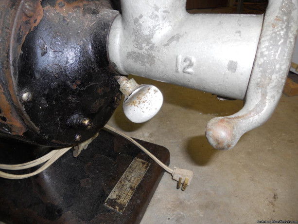 heavy-duty-electric-meat-grinder-big-1