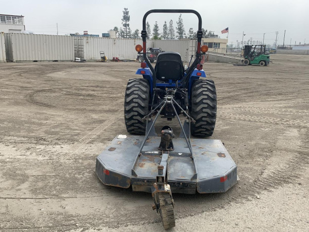 2012-new-holland-t1510-utility-tractor-25301216-big-2
