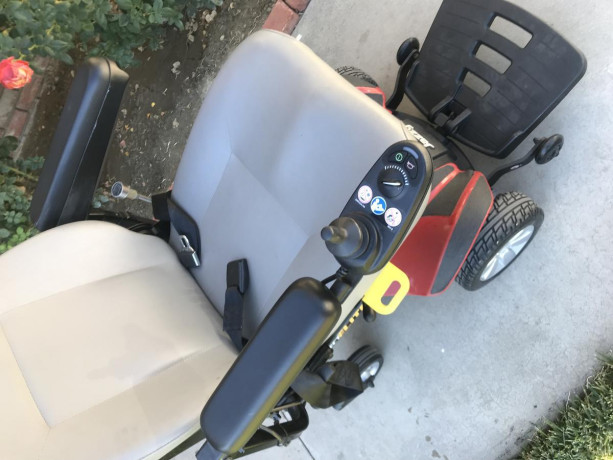 select-elite-electric-wheelchair-big-1