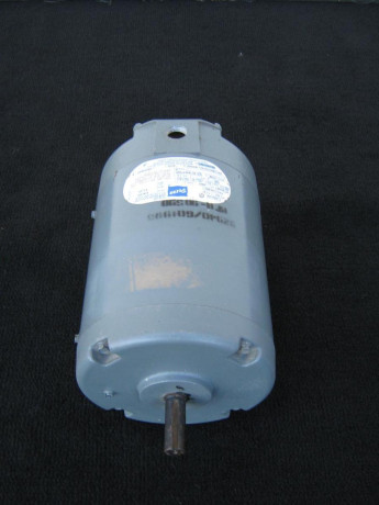 electric-motor-34hp-3-phase-big-2