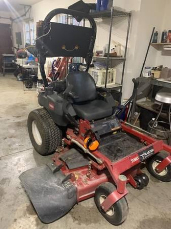 toro-zmaster-ztr-commerecial-model-7449-big-0