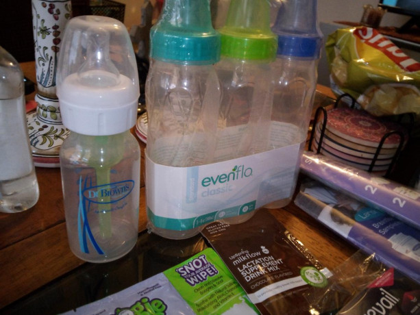 pregnancy-newborn-samples-and-starter-kit-big-0