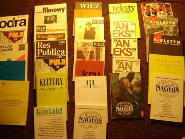 1200-books-for-sale-newlike-new-books-in-various-genres-browsers-resellers-welcome-big-1