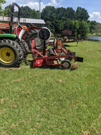 2008-john-deere-3203-big-1