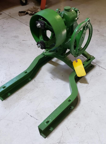 john-deere-hit-miss-pump-jack-big-1