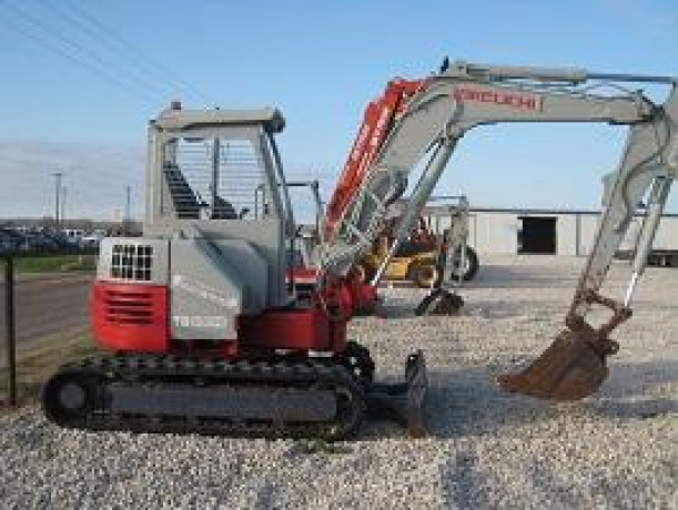 takeuchi-mini-excavator-tb153fr-big-0
