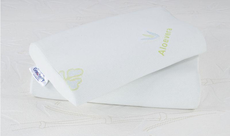 grassberry-neck-guard-pillows-big-1