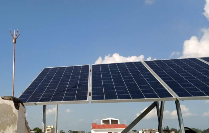 solar-panel-for-commercial-infrastructure-save-upto-80-expenses-on-bills-big-1