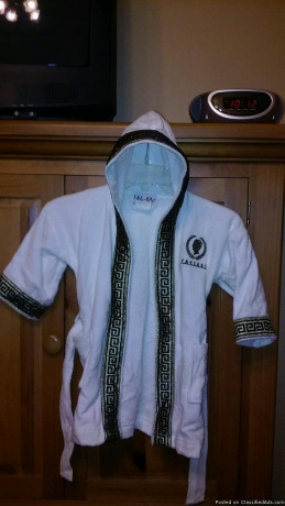 kids-toddlers-bath-robe-big-4