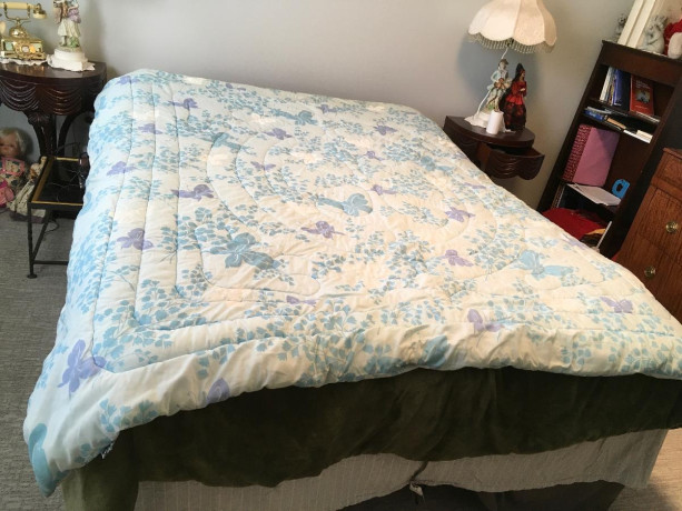 blanket-with-blue-and-purple-butterflies-on-white-background-big-4