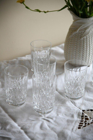 antique-furniture-uk-big-0