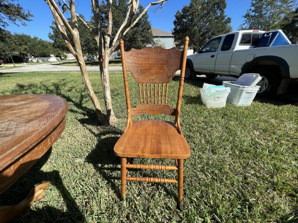 round-table-and-2-chairs-all-wood-big-1
