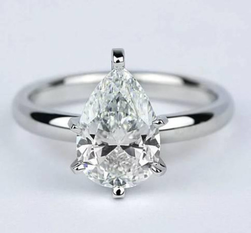 pear-shaped-diamond-solitaire-ring-big-3