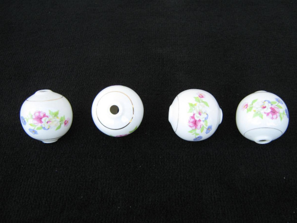ceramic-decorative-balls-big-4
