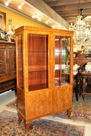 french-antique-display-cabinet-big-3