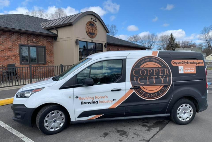eye-catching-vinyl-sign-company-in-oneida-ny-big-0