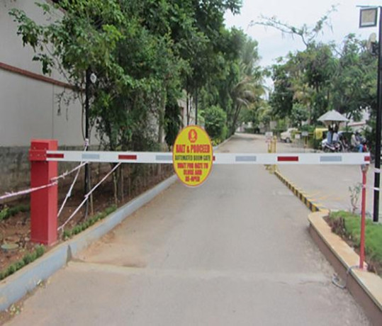 automatic-boom-barriers-bangalore-big-0