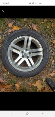 snow-tire-with-rims-big-0