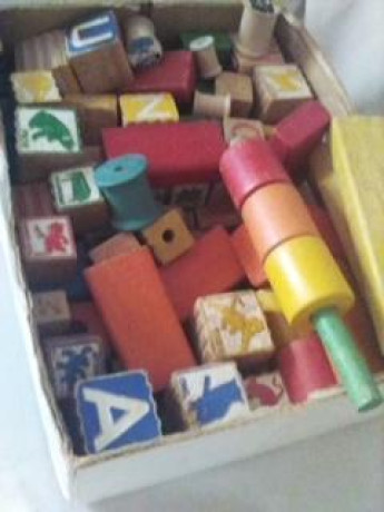 antique-toys-fischer-price-wind-up-radio-wooden-block-set-real-dutch-wooden-shoes-50-each-big-2