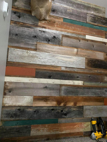 new-stock-gorgeous-reclaimed-redwood-siding-38-x-6-or-8-big-0