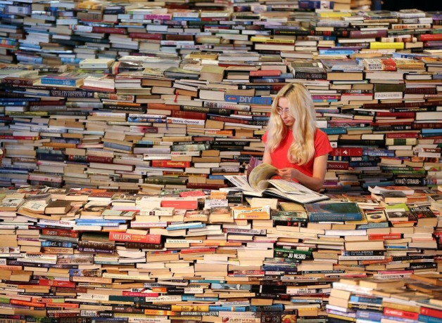 buying-today-from-just-few-to-rooms-full-books-big-1