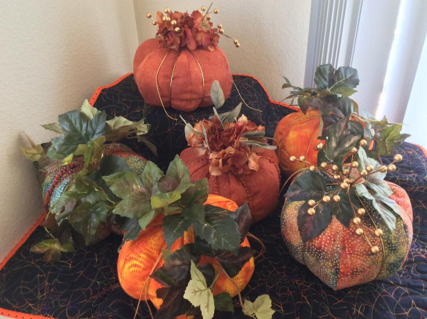 handcrafted-pumpkins-big-0