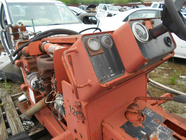 ditch-witch-4010dd-boring-machine-big-0