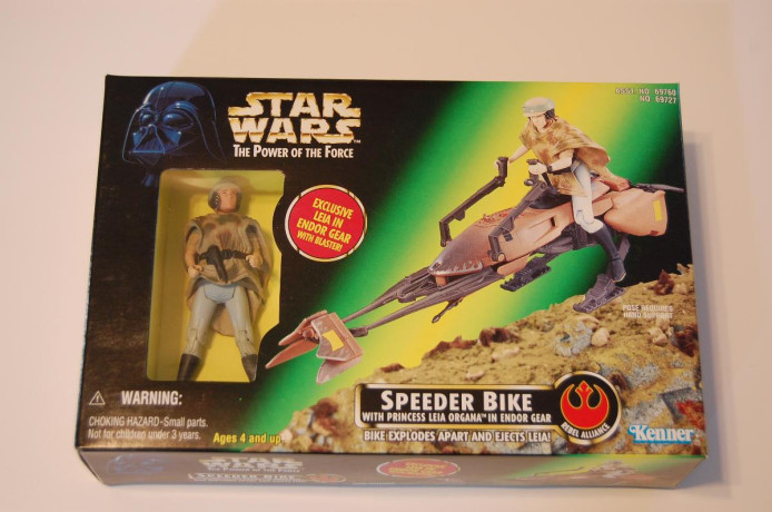 star-wars-power-of-the-force-speeder-bike-wprincess-leia-in-endor-gear-1997-kenner-big-3