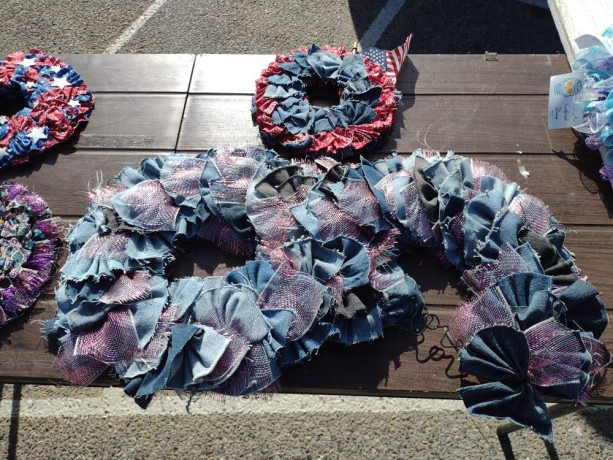handmade-wreaths-big-1