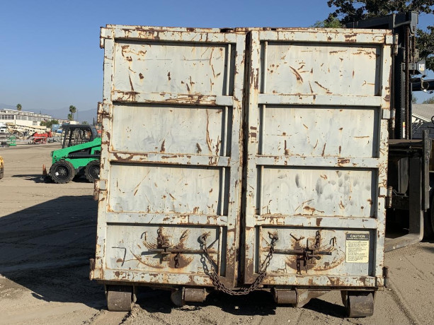 20-roll-off-bin-30403216-big-1