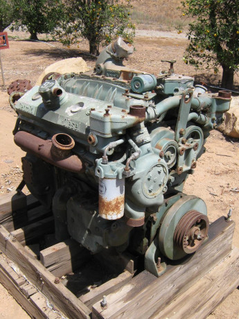 detroit-diesel-8v-92ta-diesel-engine-big-2