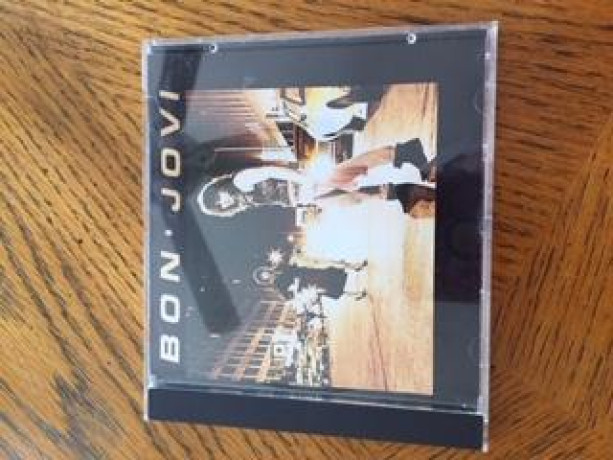 bon-jovi-cd-big-0