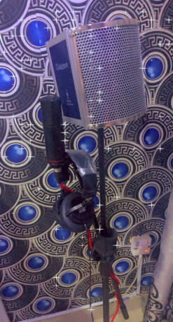 studio-recording-equipment-big-1