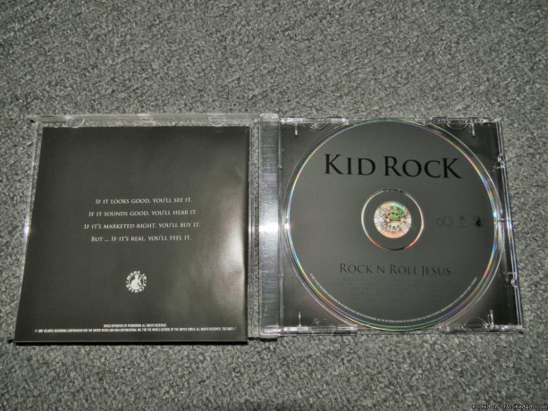 kid-rock-rock-n-roll-jesus-parental-advisory-2008-big-4