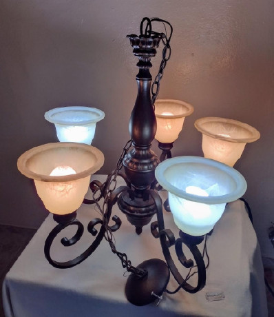 5-light-bronze-chandelier-wglass-shades-big-3