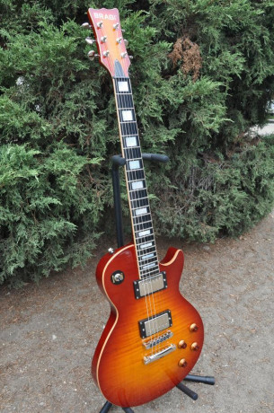 bragi-les-paul-electric-guitar-big-3