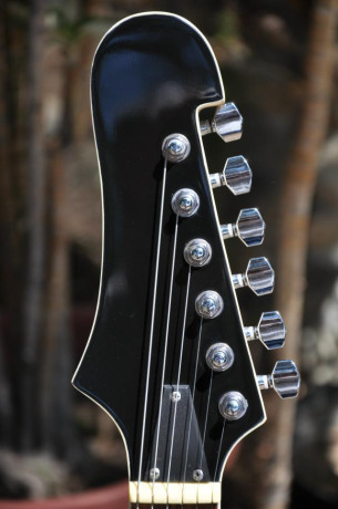 custom-shop-semi-hollow-electric-guitar-big-0