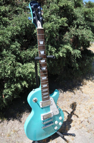 epiphone-limited-edition-les-paul-studio-electric-guitar-big-3