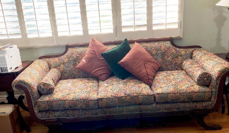 chippendale-sofa-big-0