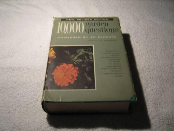10000-gardening-questions-answered-by-20-experts-big-0