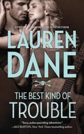 lauren-dane-at-half-priced-books-big-2