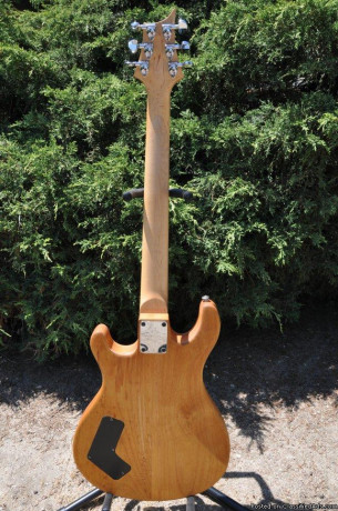 bc-rich-custom-shop-usa-strat-electric-guitar-big-0