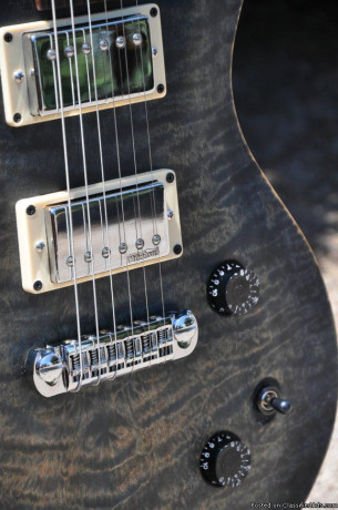 bc-rich-custom-shop-usa-strat-electric-guitar-big-1