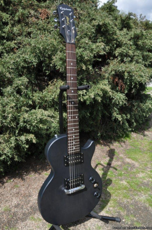 epiphone-limited-edition-custom-shop-special-les-paul-electric-guitar-big-3