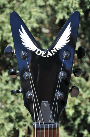 dean-evo-noir-s3-electric-guitar-big-0