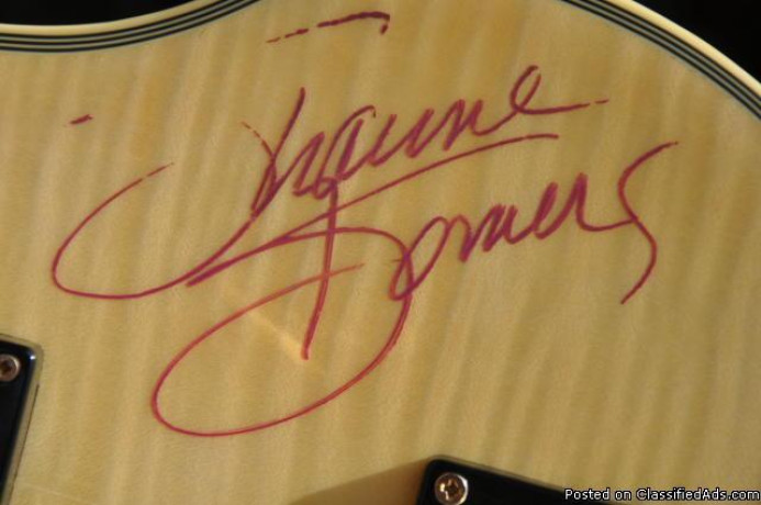 jay-turser-suzanne-somers-violin-electric-guitar-big-0