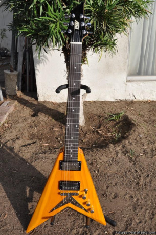 iyv-flying-v-electric-guitar-big-4