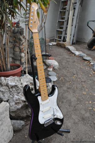 custom-made-strat-big-3