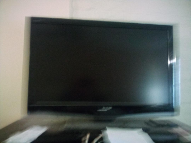 complete-bedroom-set-fearing-and-facing-eviction-big-1