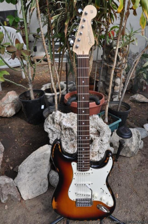 esp-frankenstein-caster-electric-guitar-big-4